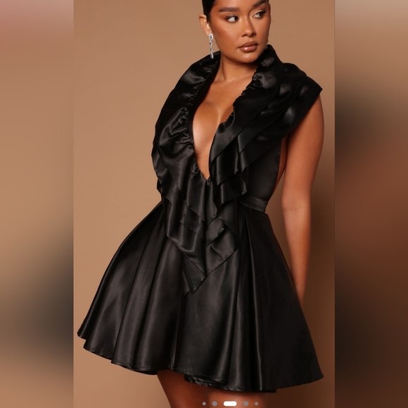 Fashion NovaRebecca Ruffle Mini Dress - Picture 3 of 5